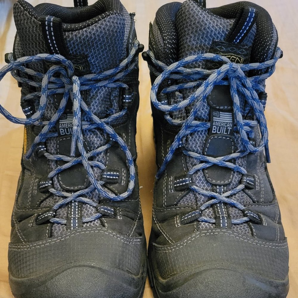 KEEN Braddock Mid Waterproof, Soft Toe, 10 wide.